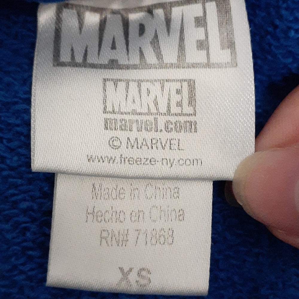 Marvel's Kid Sweater - Picture 5 of 5